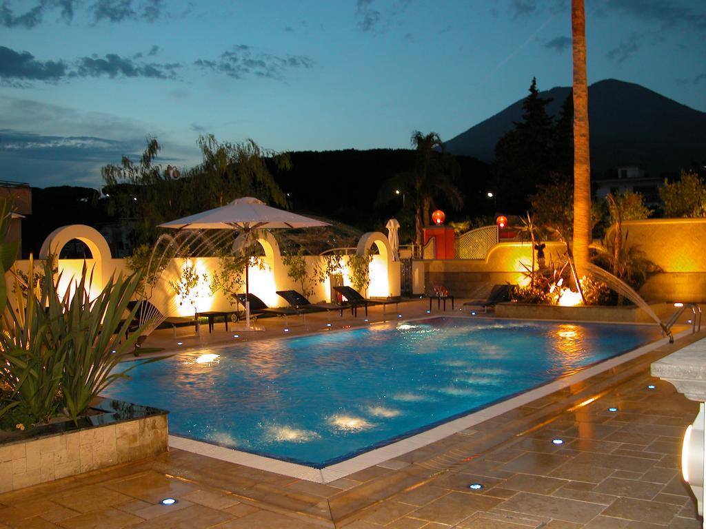 Palazzo Rosenthal Vesuview Hotel & Resort Trecase Exterior photo