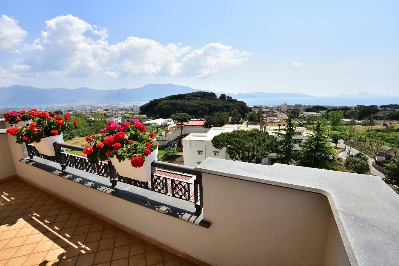 Palazzo Rosenthal Vesuview Hotel & Resort Trecase Exterior photo