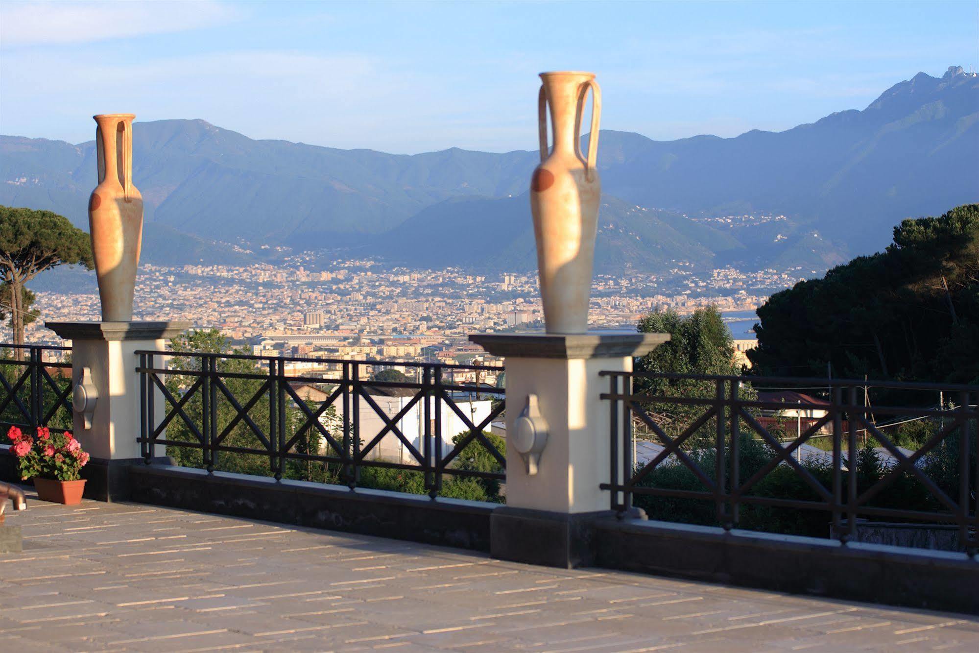 Palazzo Rosenthal Vesuview Hotel & Resort Trecase Exterior photo